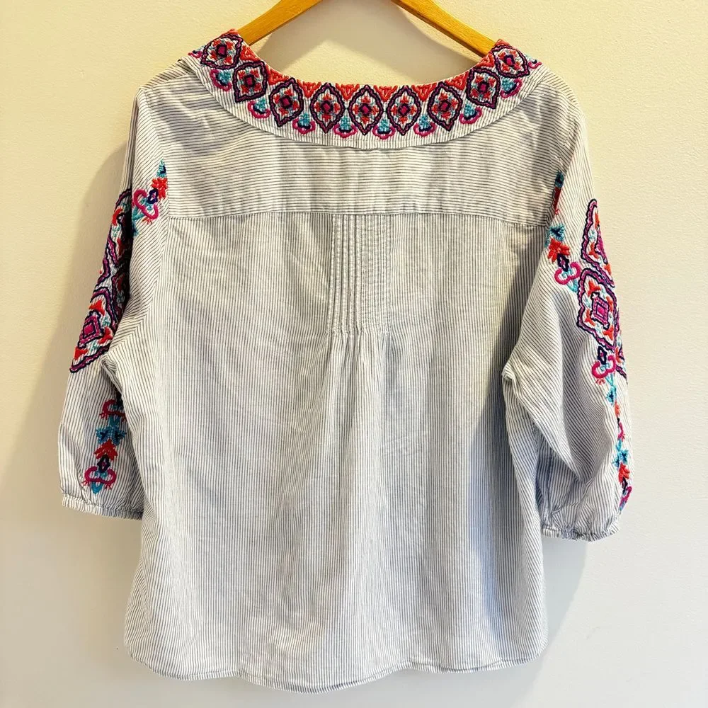 CHICO'S Pinstriped Embroidered Tassel Trim Beaded Peasant Top Size 3P Large Boho - Picture 10 of 11
